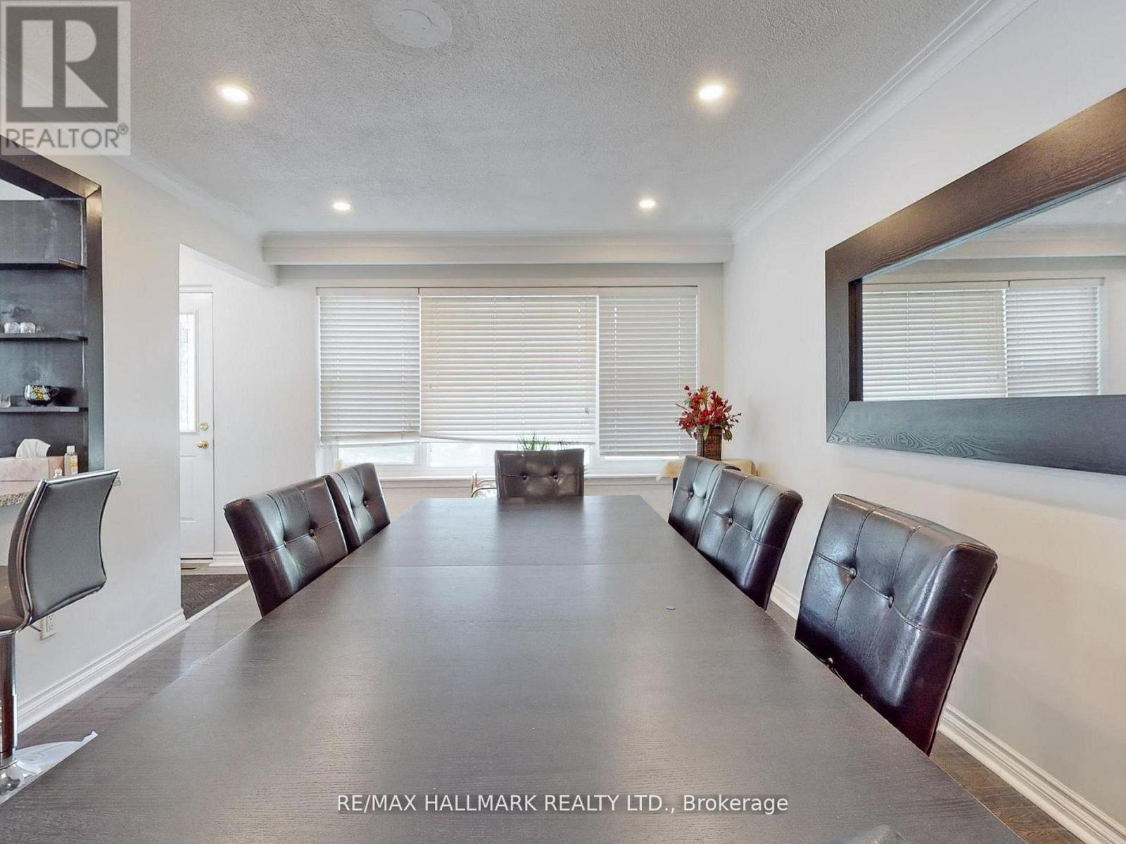 16 Dunboyne Court, Toronto, Ontario  M2R 2B7 - Photo 19 - C13447740