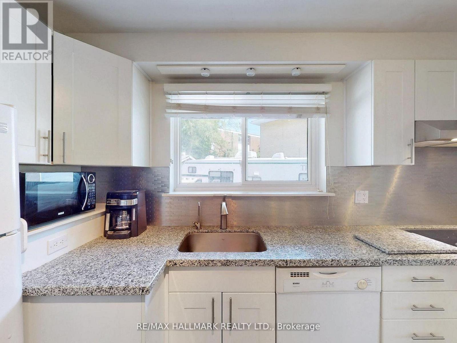 16 Dunboyne Court, Toronto, Ontario  M2R 2B7 - Photo 26 - C13447740