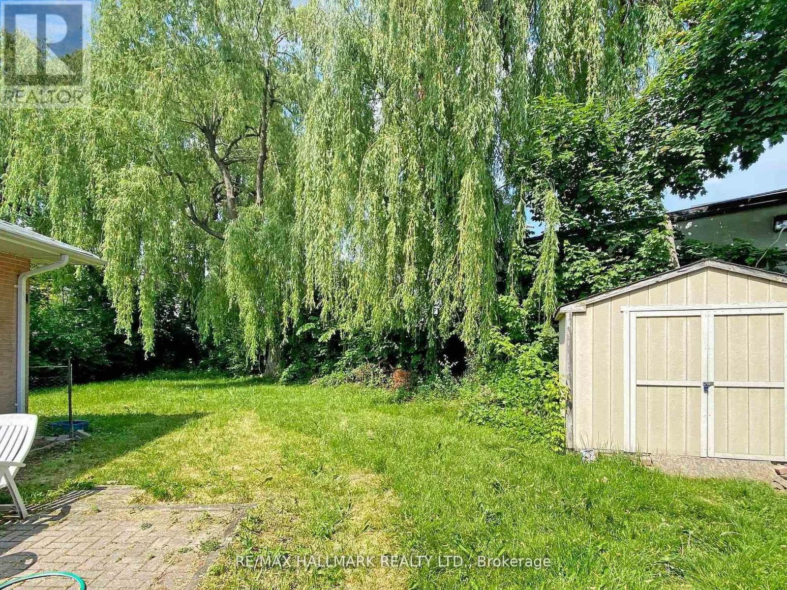 16 Dunboyne Court, Toronto, Ontario  M2R 2B7 - Photo 43 - C13447740