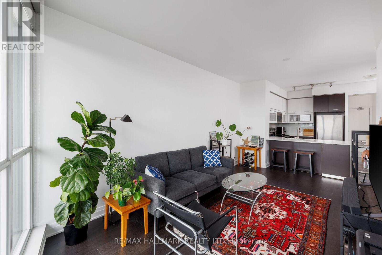 1401 - 530 St Clair Avenue W, Toronto, Ontario  M6C 0A2 - Photo 16 - C13437650