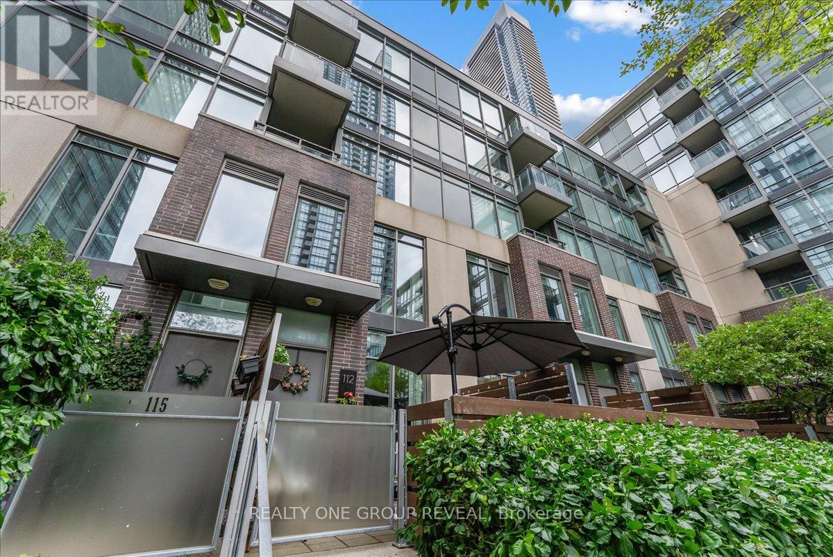 112 - 15 Brunel Court, Toronto, Ontario  M5V 3Y6 - Photo 2 - C13428408