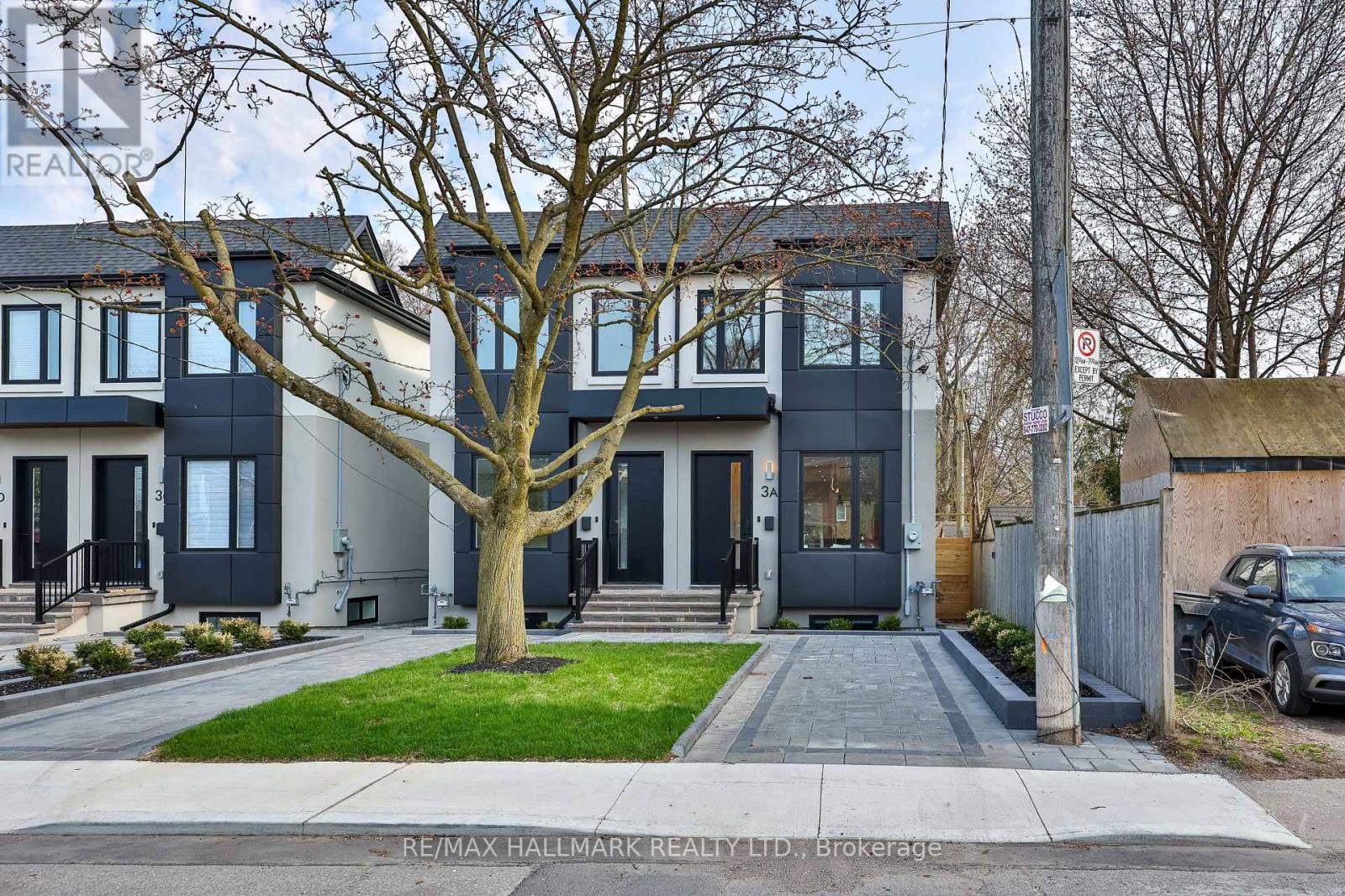 3a Linton Avenue, Toronto, Ontario  M1N 1W5 - Photo 3 - E13447756