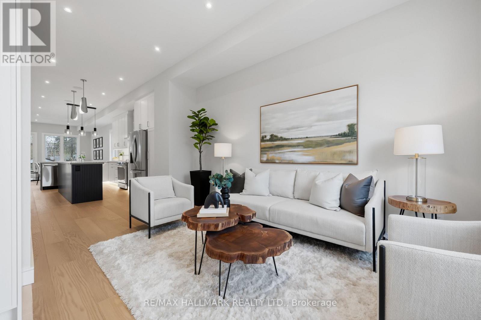 3a Linton Avenue, Toronto, Ontario  M1N 1W5 - Photo 5 - E13447756