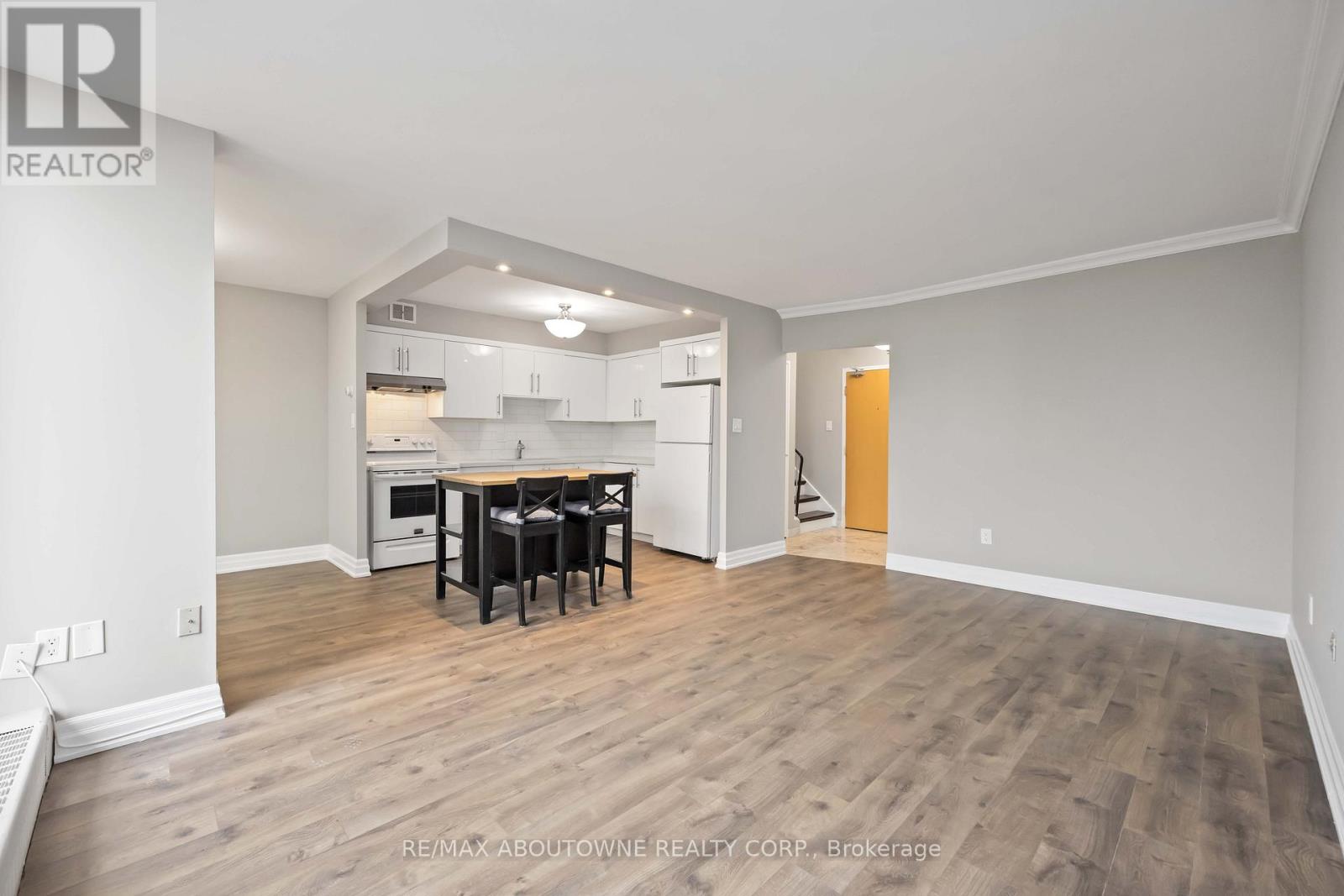 808 - 60 Southport Street, Toronto, Ontario  M6S 3N4 - Photo 12 - W13190120