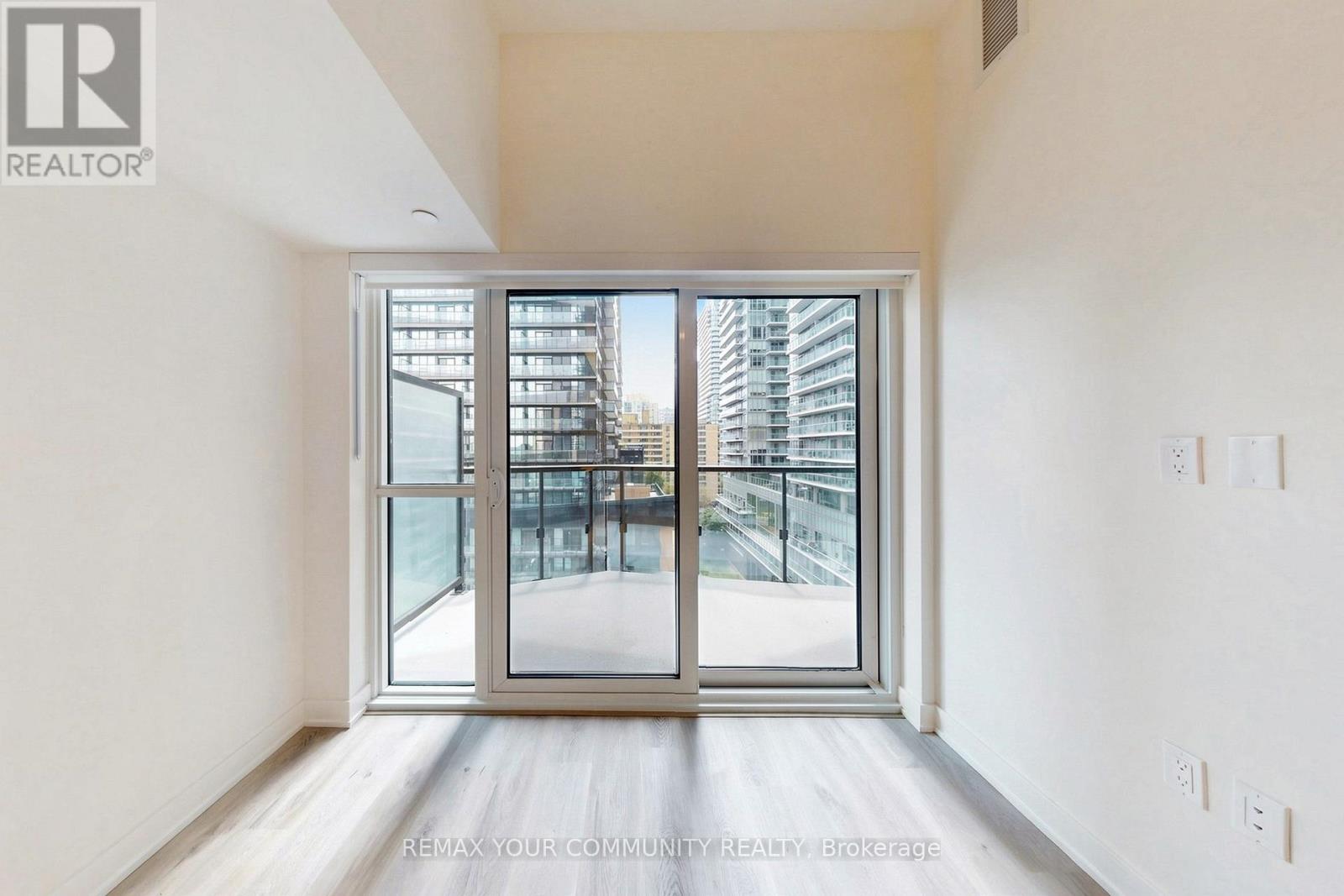 819 - 110 Broadway Avenue E, Toronto, Ontario  M4P 1V3 - Photo 12 - C13446488