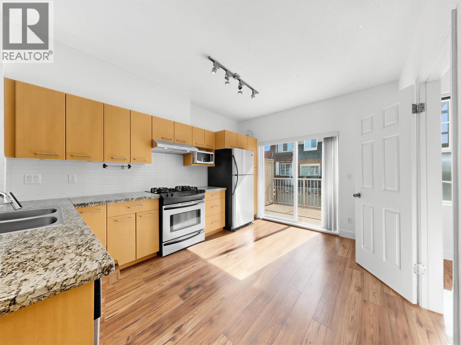 15 7331 Heather Street, Richmond, British Columbia  V6Y 4M3 - Photo 6 - R3135987