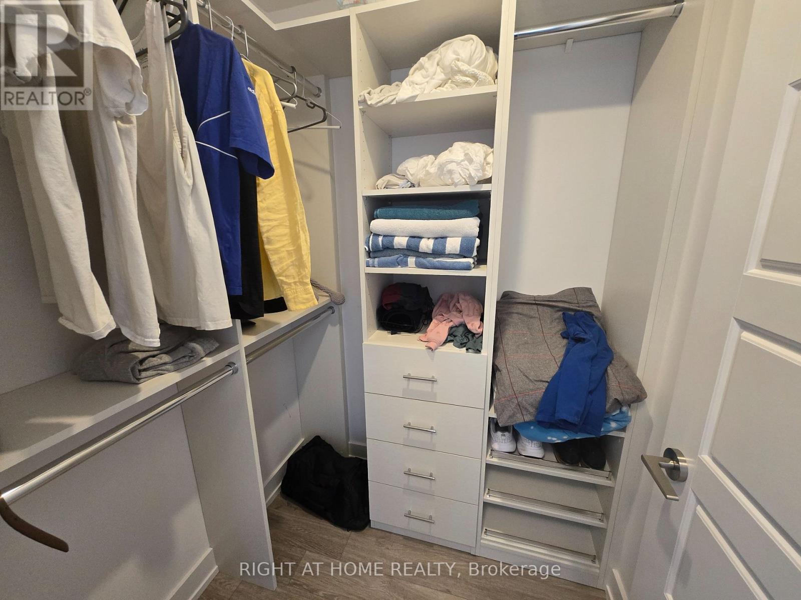 C406 - 301 Sea Ray Avenue, Innisfil, Ontario  L9S 0J4 - Photo 7 - N13447754
