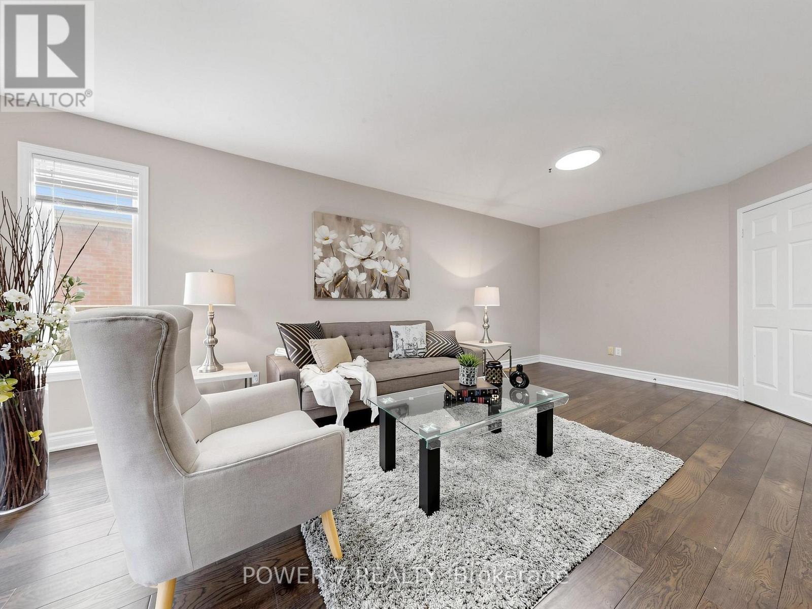 74 Sylvan Crescent, Richmond Hill, Ontario  L4E 3A5 - Photo 17 - N13447768