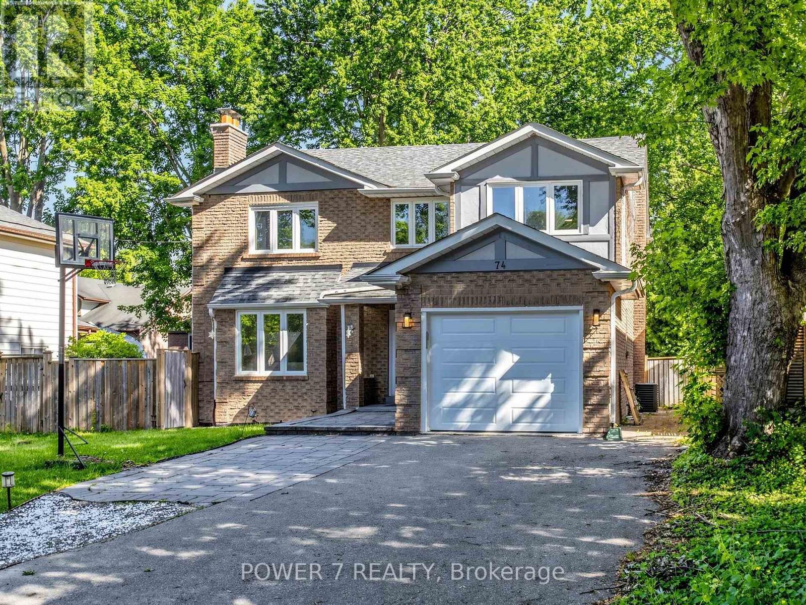 74 Sylvan Crescent, Richmond Hill, Ontario  L4E 3A5 - Photo 2 - N13447768
