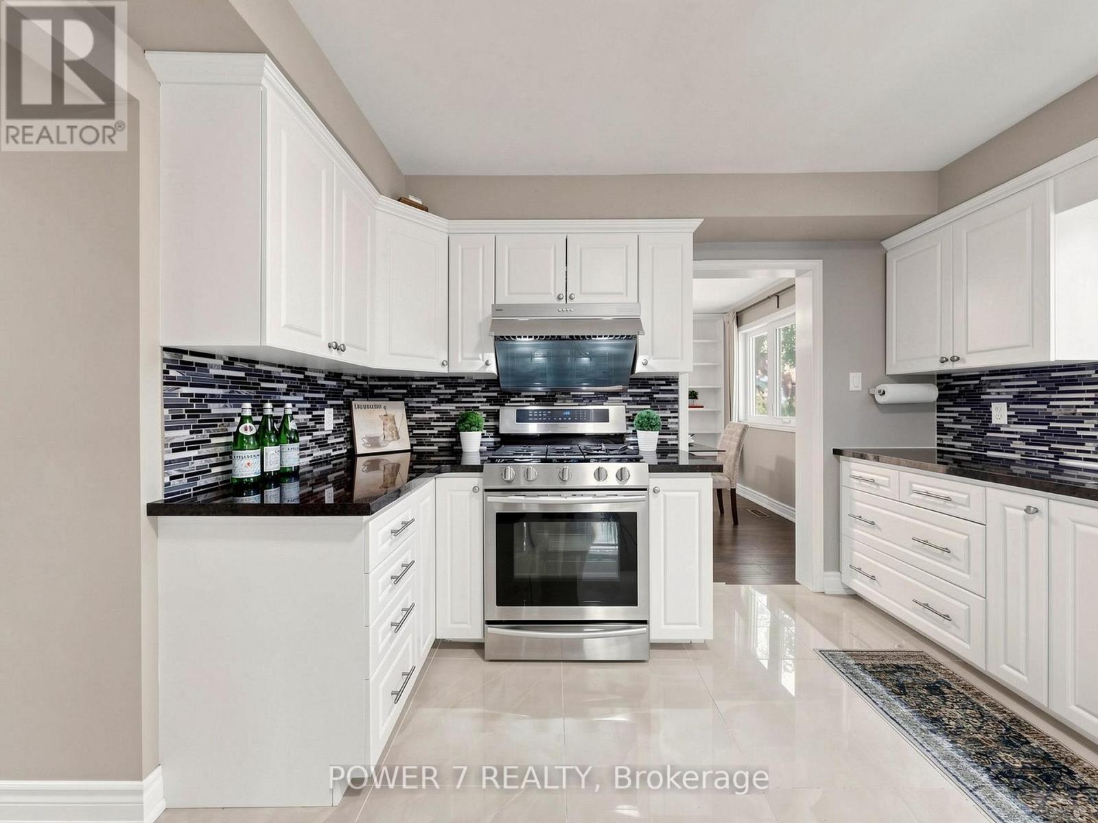 74 Sylvan Crescent, Richmond Hill, Ontario  L4E 3A5 - Photo 20 - N13447768