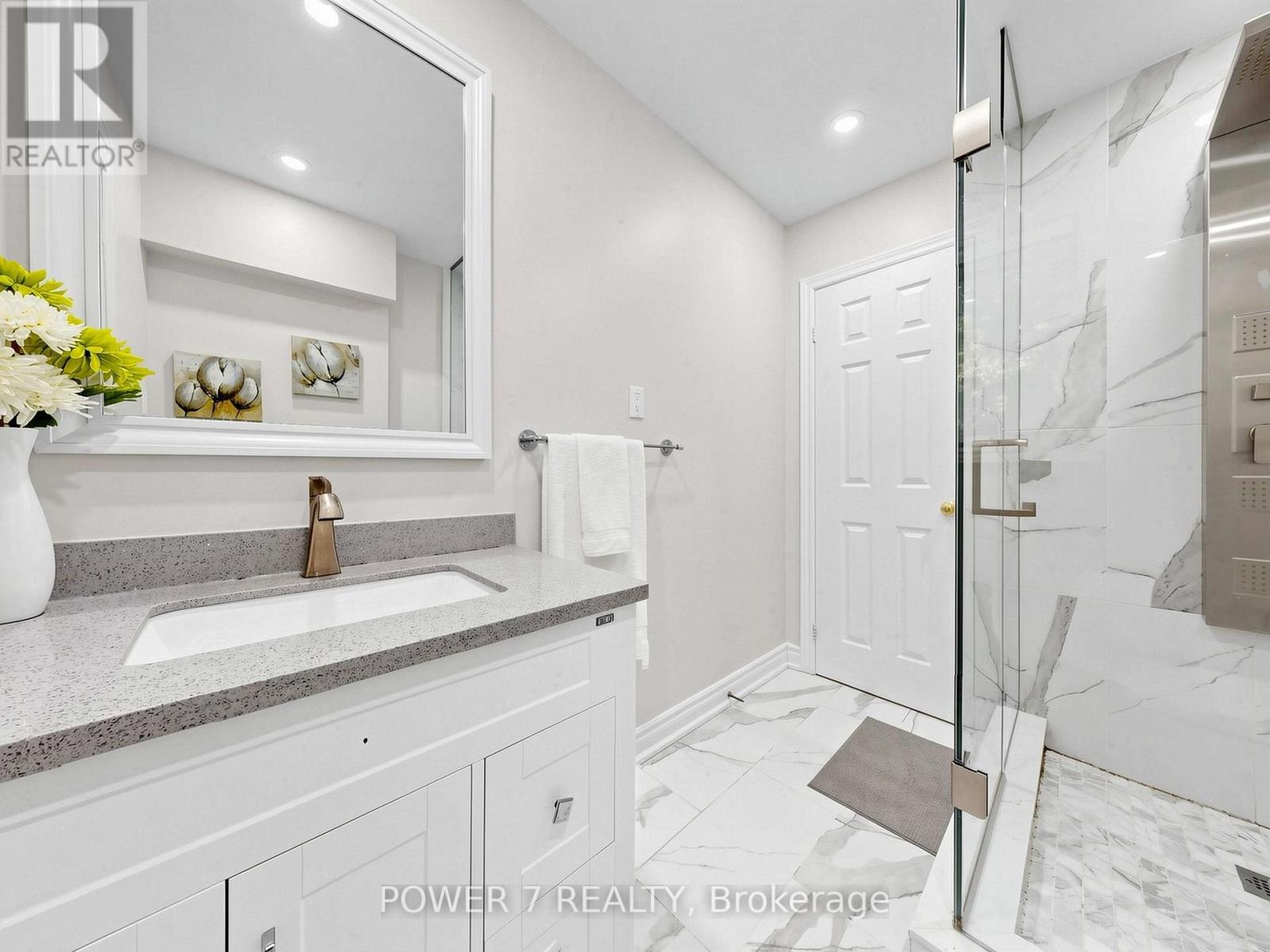 74 Sylvan Crescent, Richmond Hill, Ontario  L4E 3A5 - Photo 29 - N13447768