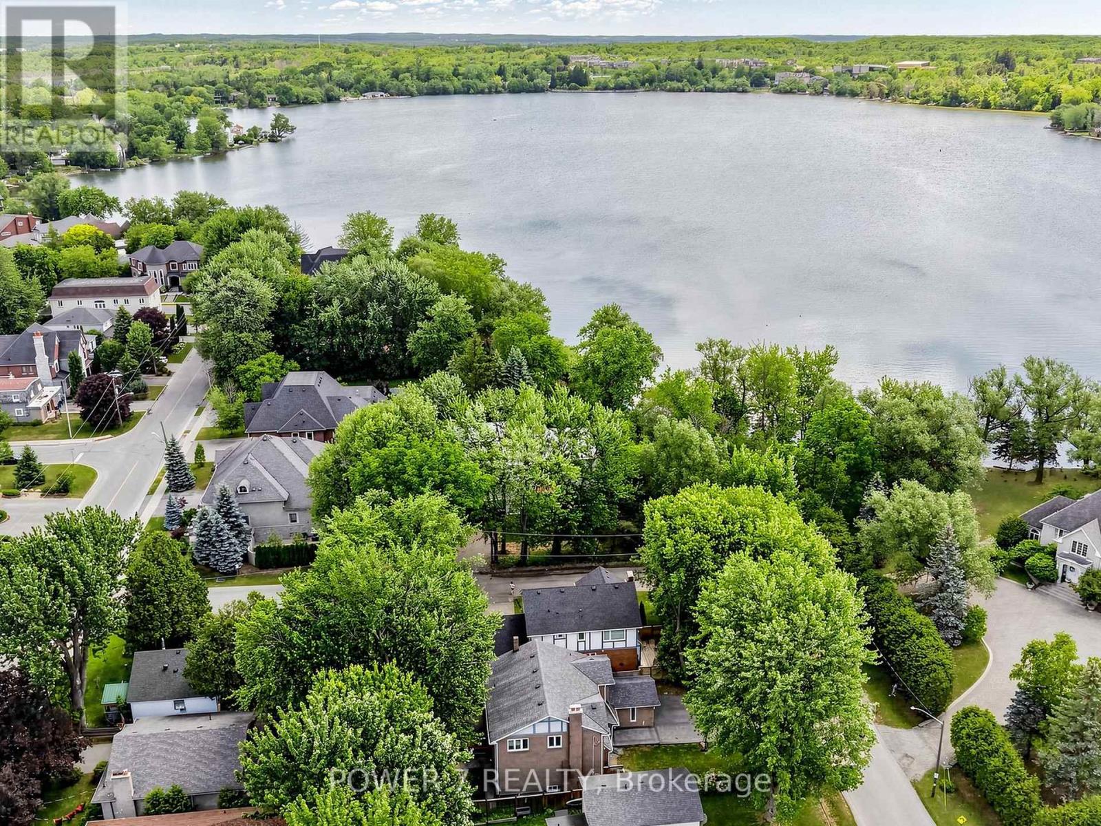 74 Sylvan Crescent, Richmond Hill, Ontario  L4E 3A5 - Photo 46 - N13447768