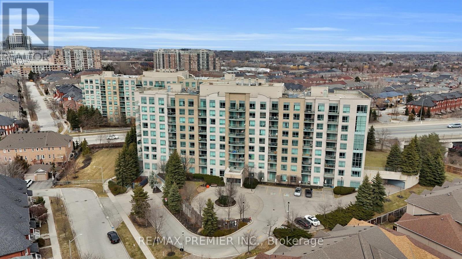 220 - 51 Baffin Court, Richmond Hill, Ontario  L4B 4P6 - Photo 1 - N13447776