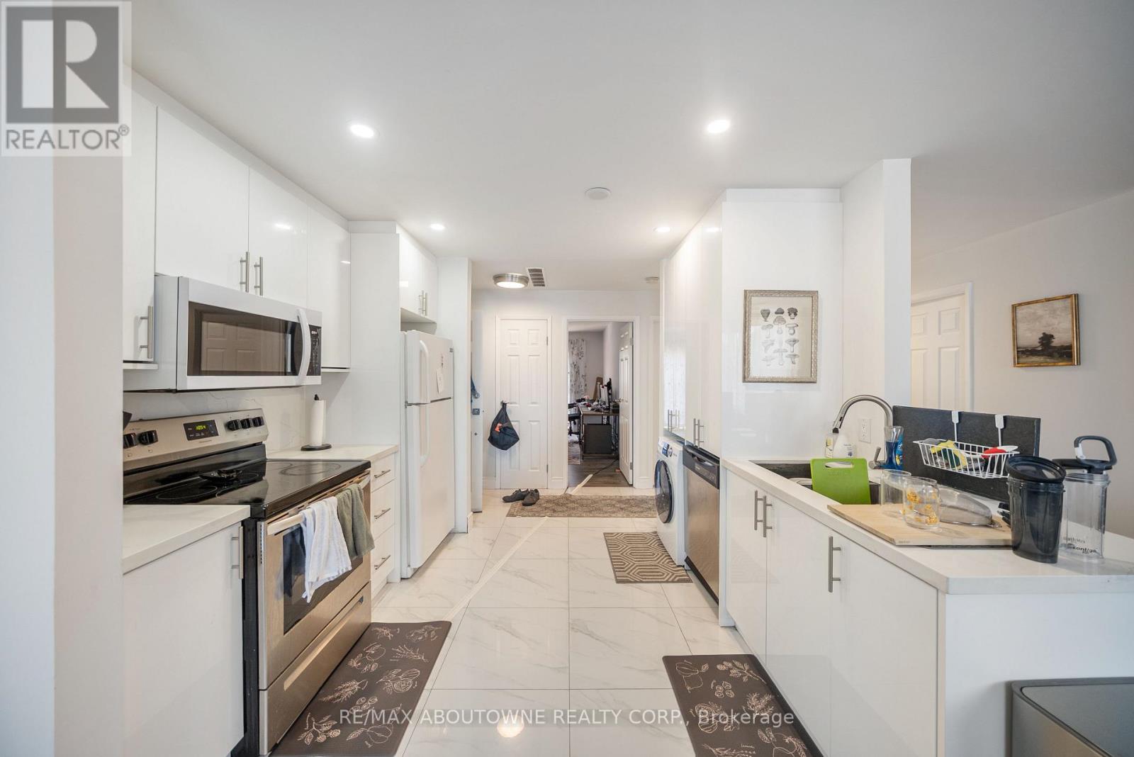 323 Upper Wentworth Street, Hamilton, Ontario  L9A 4T2 - Photo 32 - X13235502