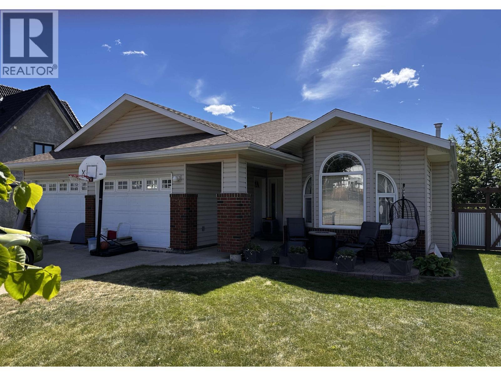 5512 MINNAKER CRESCENT, Fort Nelson, British Columbia