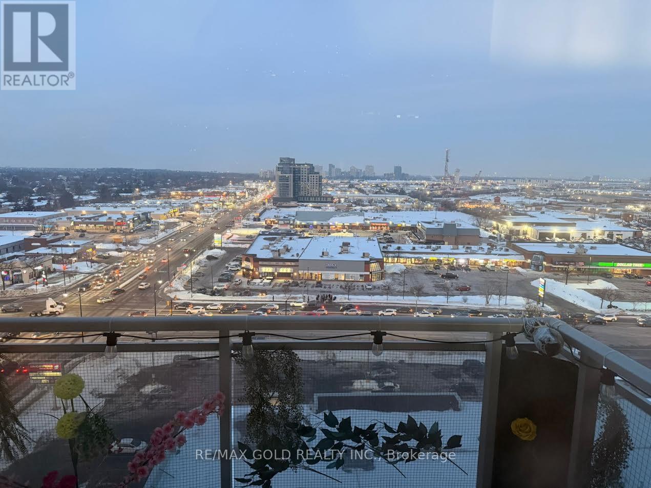 1401 - 215 Queen Street E, Brampton, Ontario  L6W 0A9 - Photo 6 - W13447130