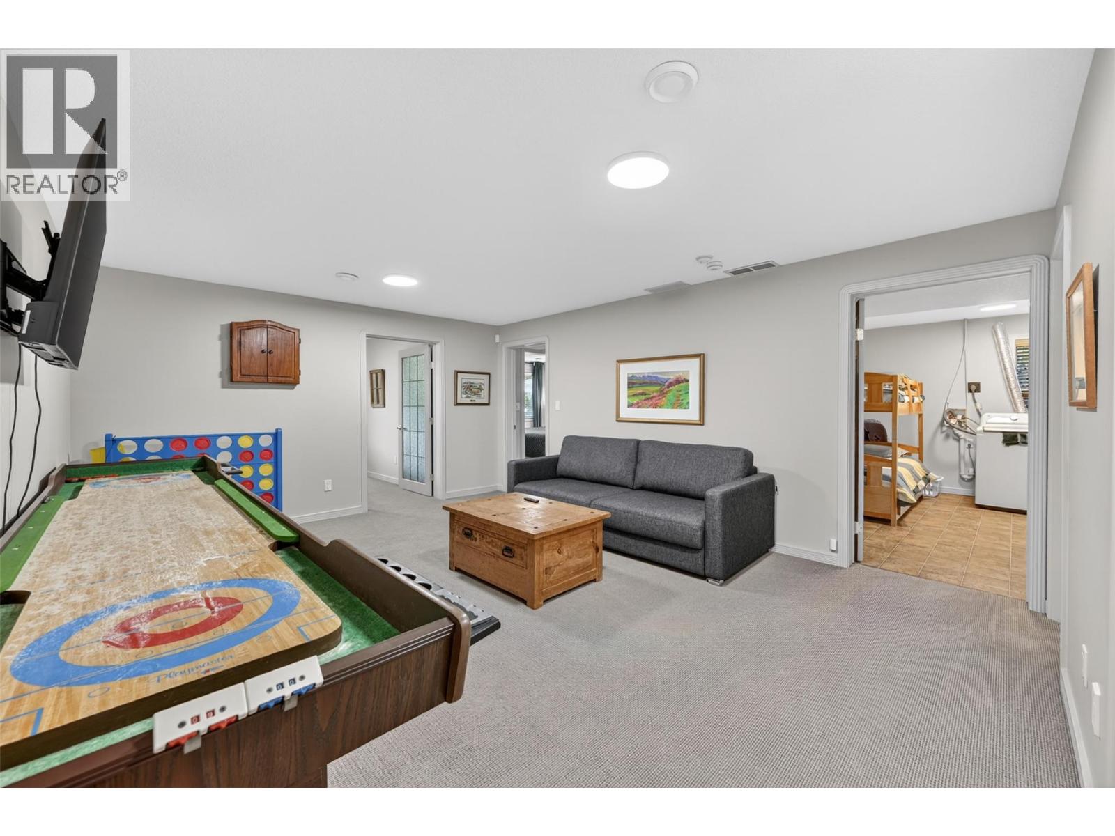 821 4th Avenue, Invermere, British Columbia  V0A 1K4 - Photo 35 - 10391116