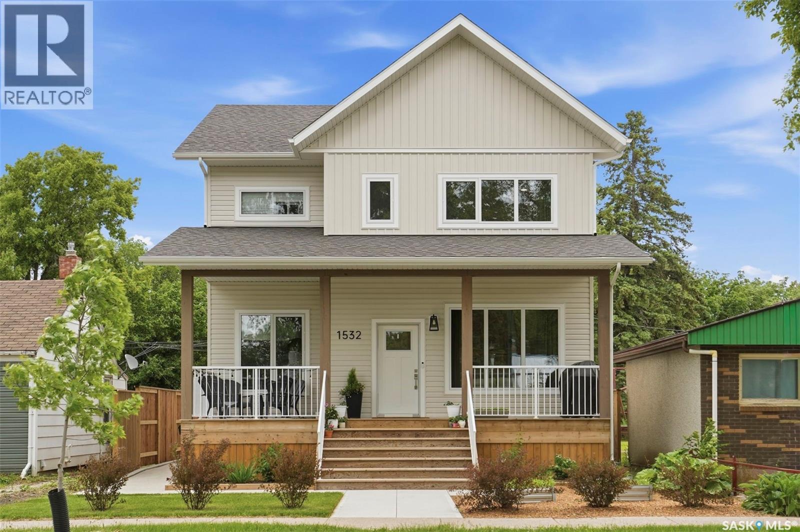 1532 D AVENUE N, Saskatoon, Saskatchewan