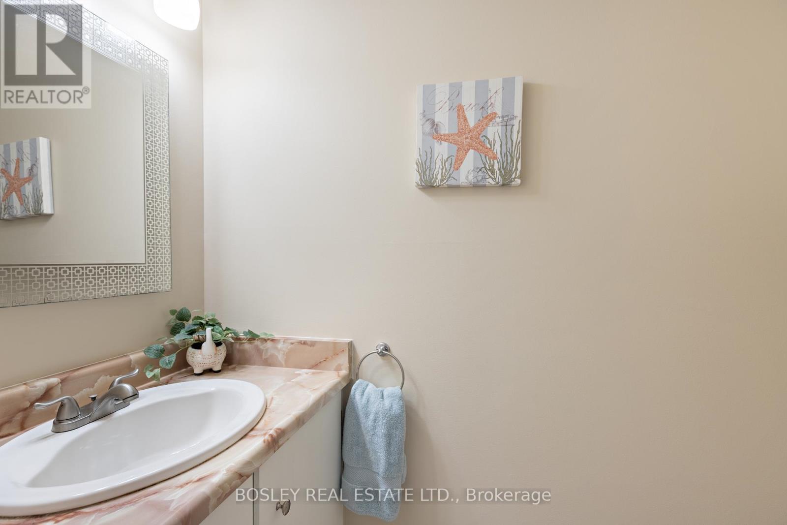 6 Markburn Court, Toronto, Ontario  M9C 4Z1 - Photo 13 - W13447696