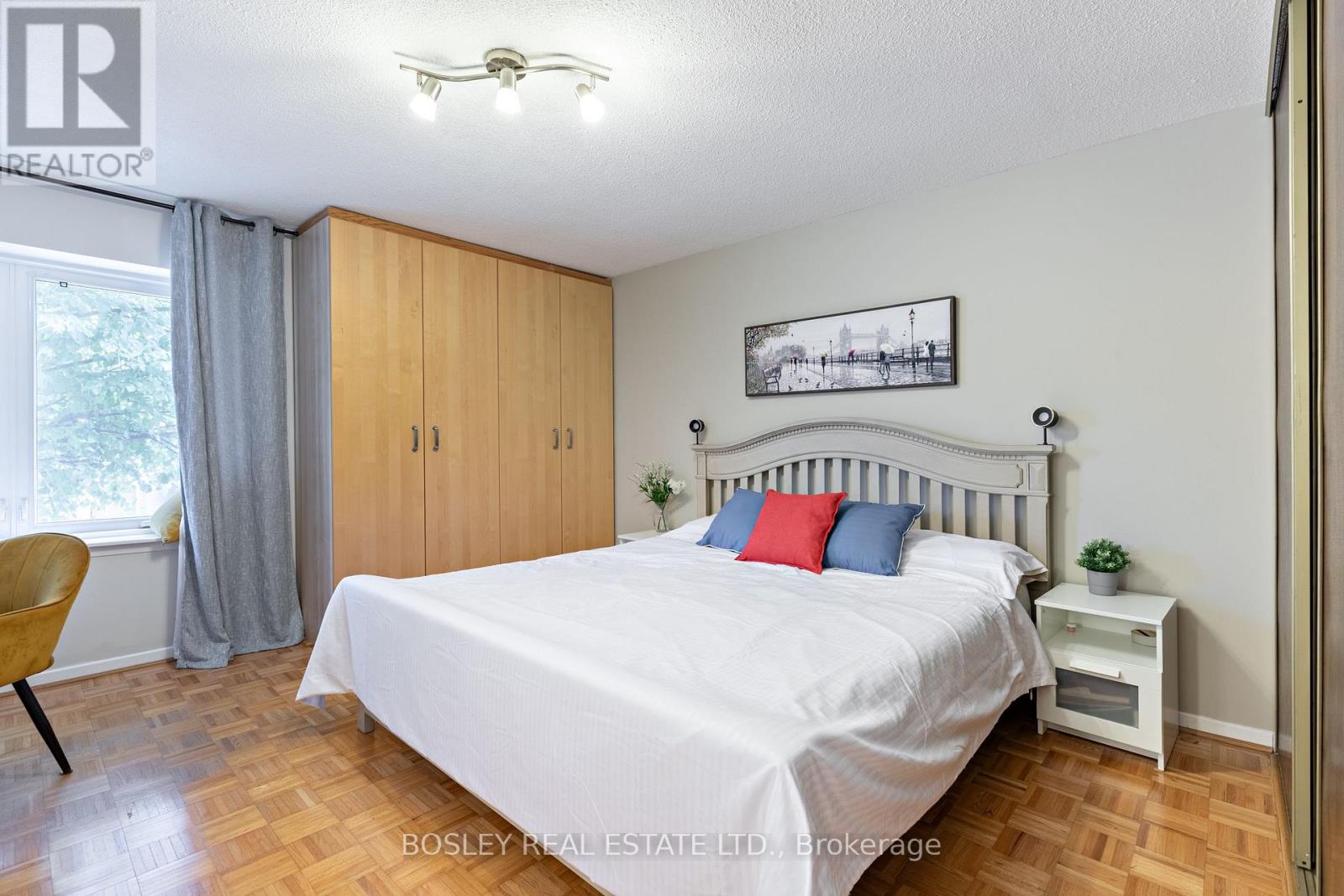 6 Markburn Court, Toronto, Ontario  M9C 4Z1 - Photo 15 - W13447696