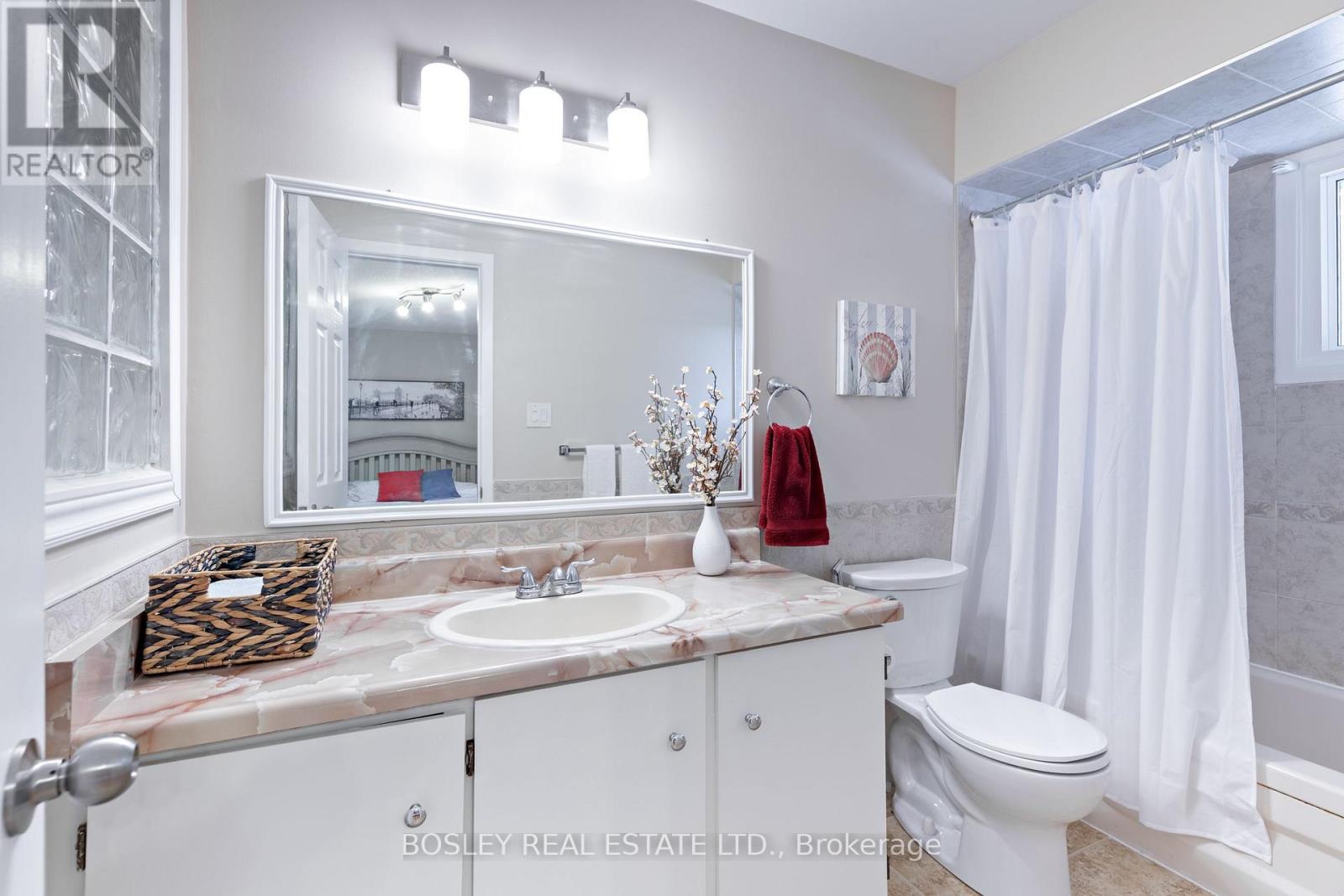 6 Markburn Court, Toronto, Ontario  M9C 4Z1 - Photo 16 - W13447696