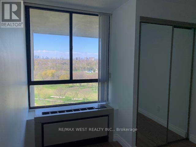 F13 - 288 Mill Road, Toronto, Ontario  M9C 4X7 - Photo 14 - W13447712