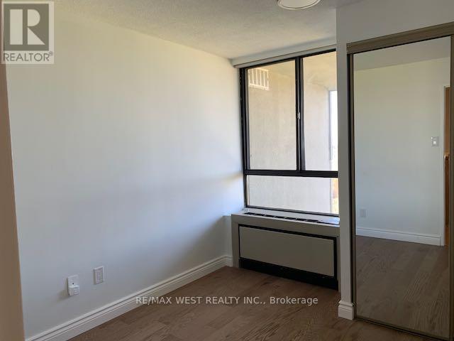 F13 - 288 Mill Road, Toronto, Ontario  M9C 4X7 - Photo 16 - W13447712