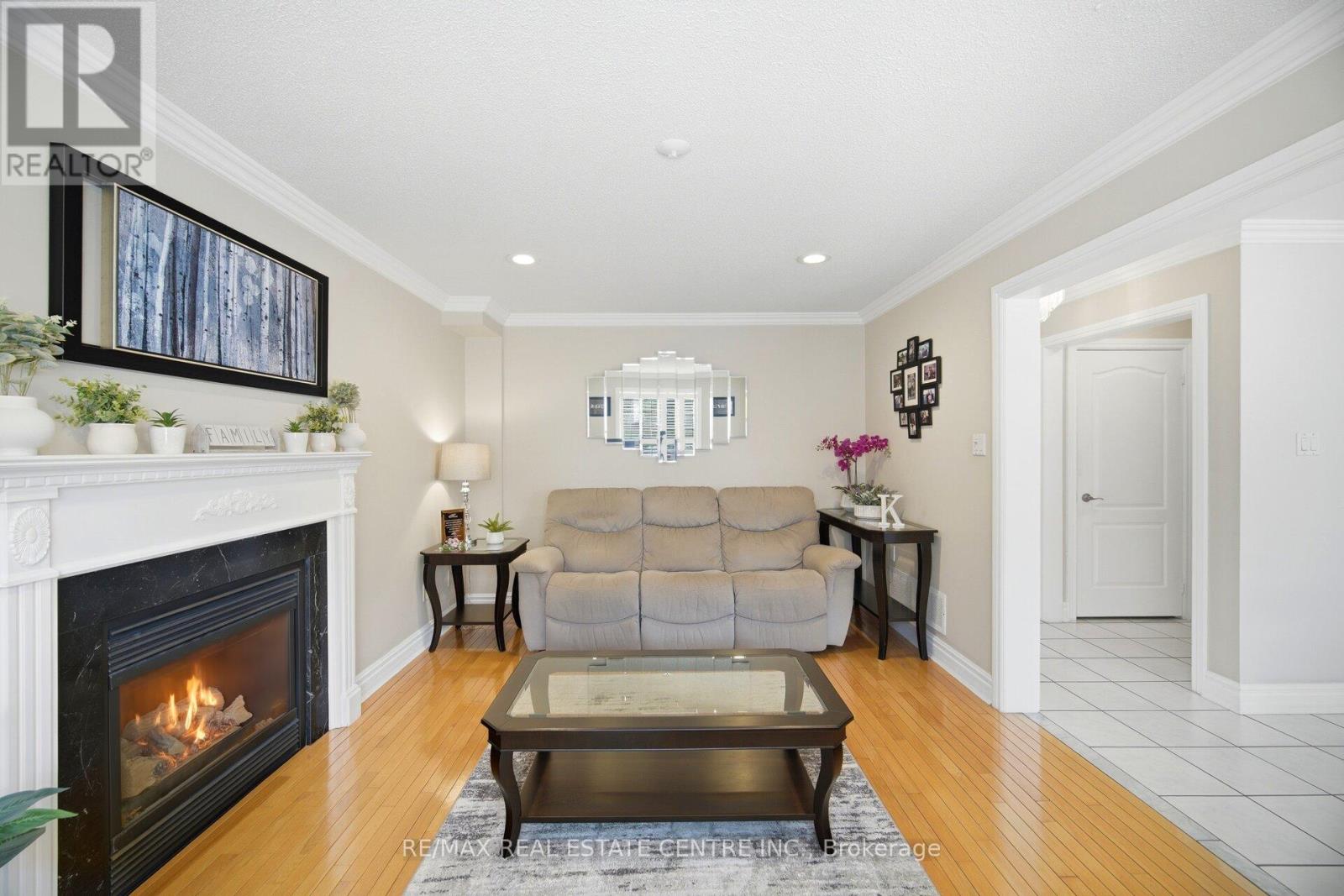 18 Grasshopper Way, Brampton, Ontario  L6R 2J6 - Photo 13 - W13447738
