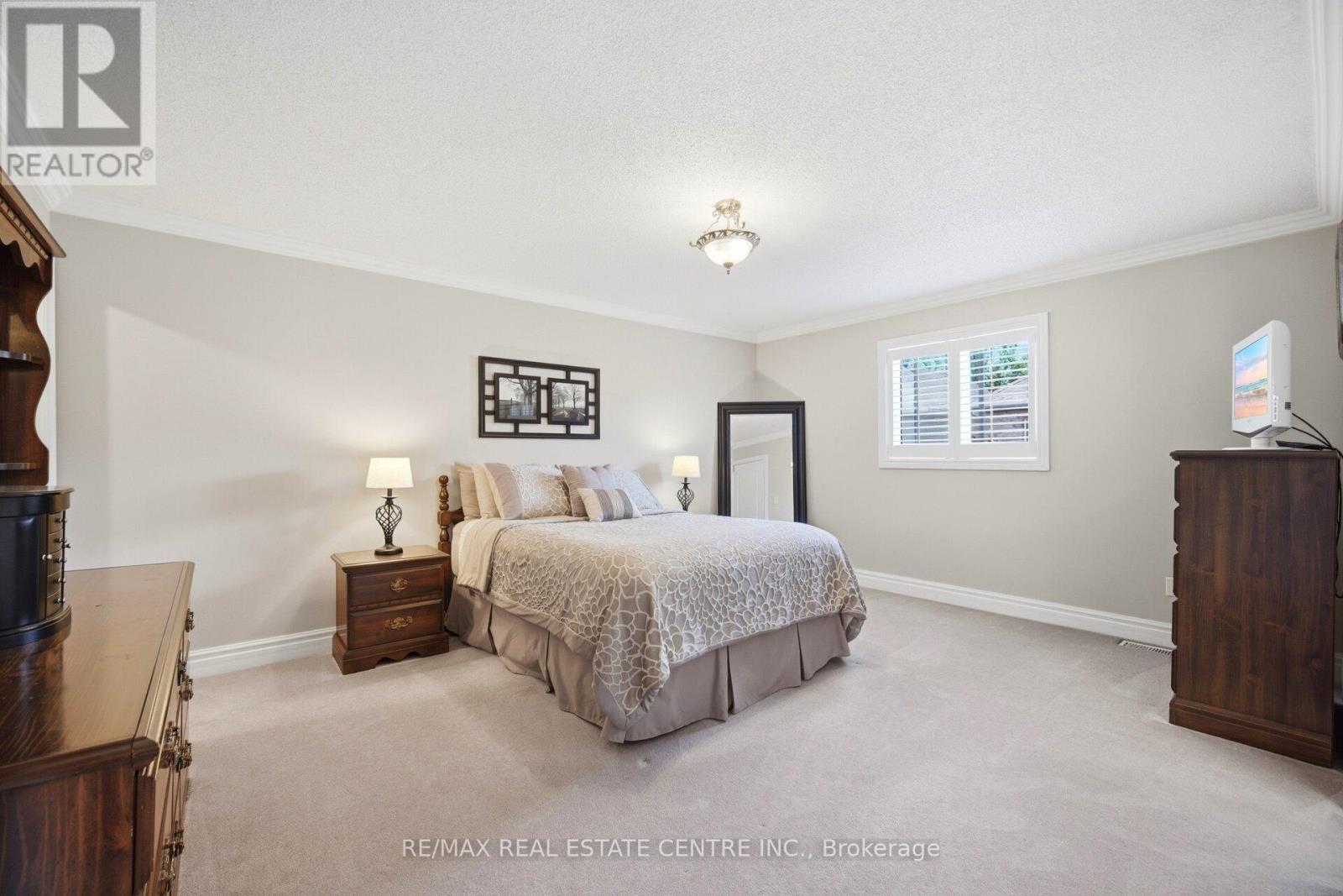 18 Grasshopper Way, Brampton, Ontario  L6R 2J6 - Photo 25 - W13447738
