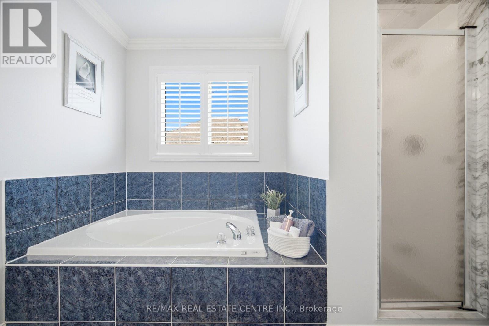 18 Grasshopper Way, Brampton, Ontario  L6R 2J6 - Photo 29 - W13447738