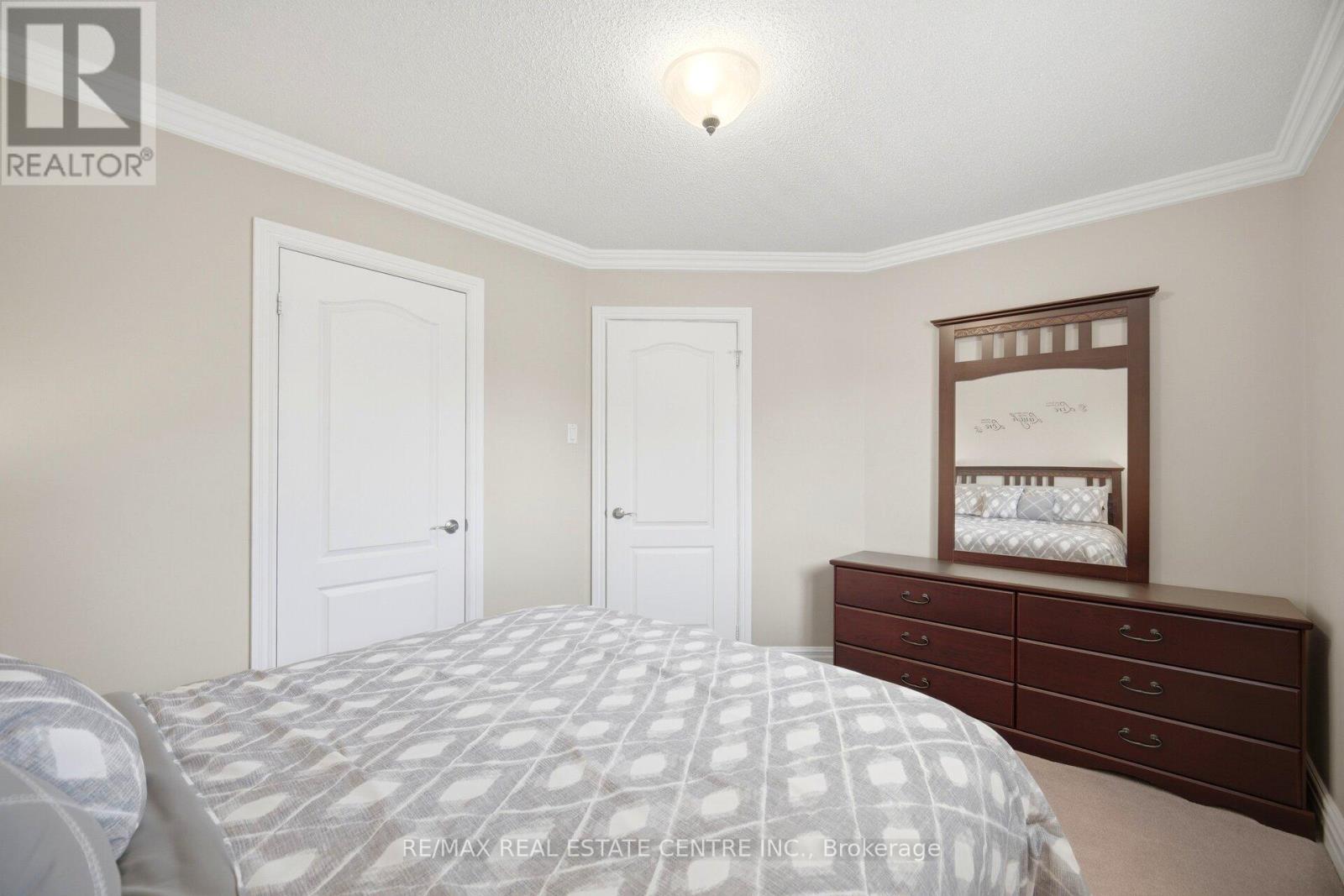 18 Grasshopper Way, Brampton, Ontario  L6R 2J6 - Photo 33 - W13447738
