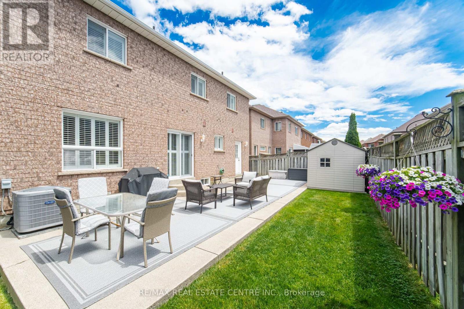 18 Grasshopper Way, Brampton, Ontario  L6R 2J6 - Photo 38 - W13447738