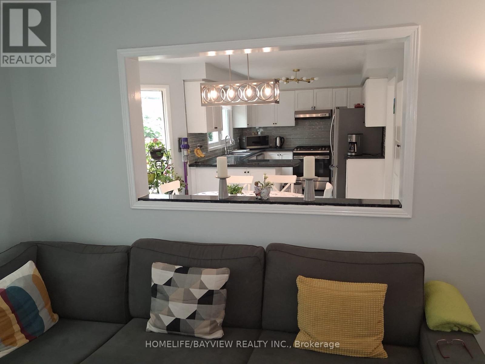 137 Widdifield Avenue, Newmarket, Ontario  L3X 1Z3 - Photo 16 - N13419028