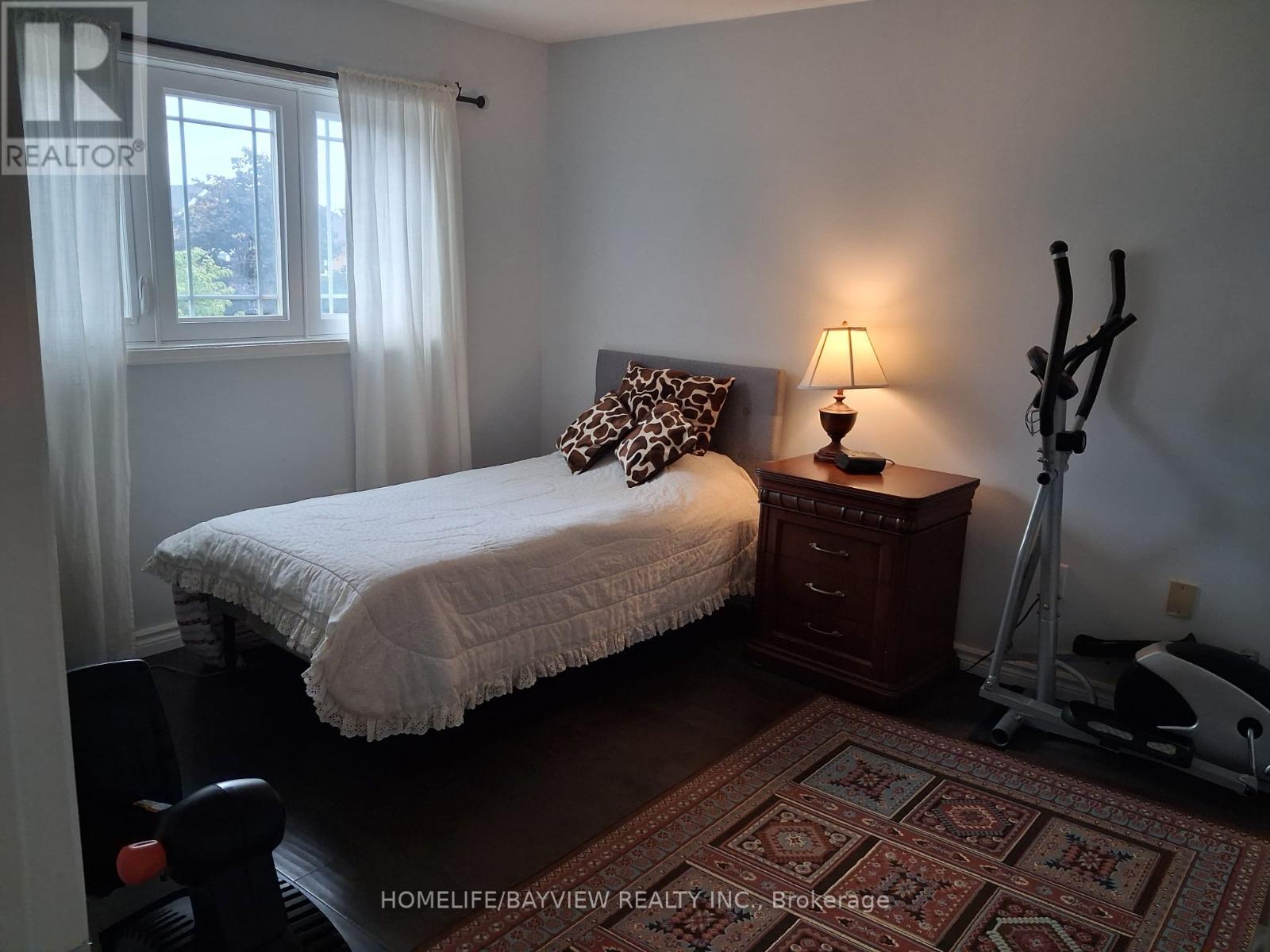 137 Widdifield Avenue, Newmarket, Ontario  L3X 1Z3 - Photo 33 - N13419028