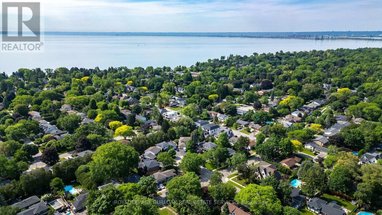 304 Oakwood Court, Burlington, Ontario  L7N 1W9 - Photo 45 - W13447268