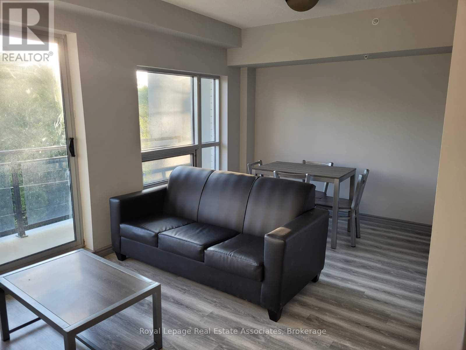 F-306 - 275 Larch Street, Waterloo, Ontario  N2L 3R2 - Photo 6 - X13447660