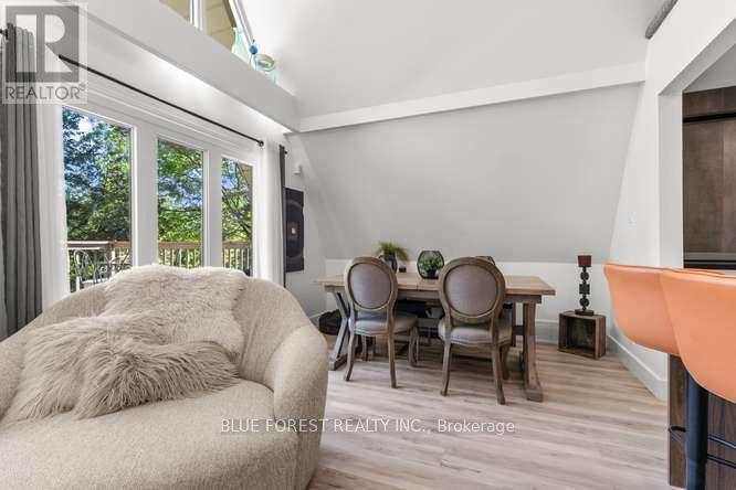 7424 Dolway Drive, Lambton Shores, Ontario  N0M 2L0 - Photo 22 - X13447876