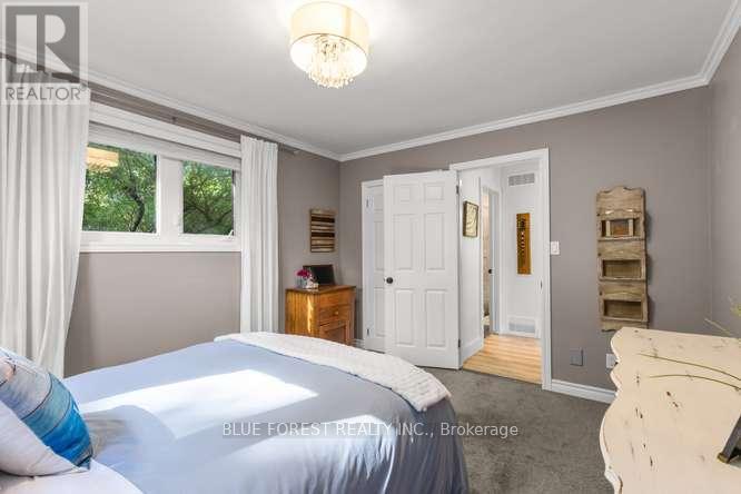 7424 Dolway Drive, Lambton Shores, Ontario  N0M 2L0 - Photo 38 - X13447876