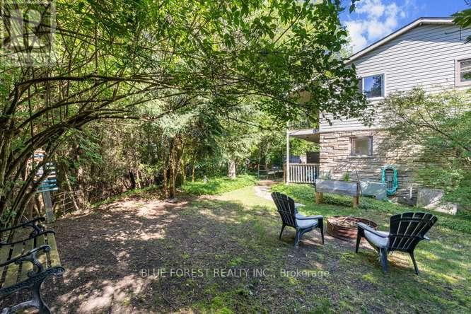 7424 Dolway Drive, Lambton Shores, Ontario  N0M 2L0 - Photo 46 - X13447876