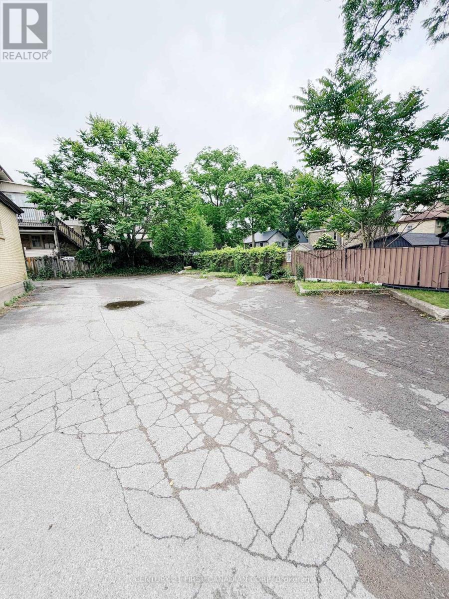 Main Level - 281 Oxford Street E, London East, Ontario  N6A 1V3 - Photo 14 - X13447984