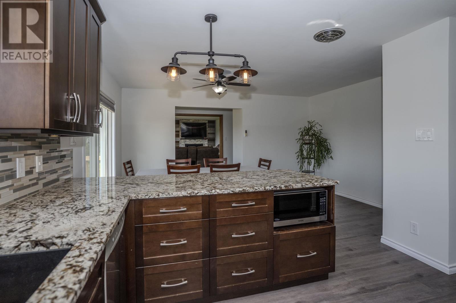 41 Fraser Rd, Thunder Bay, Ontario  P7K 0K8 - Photo 7 - TB2601443