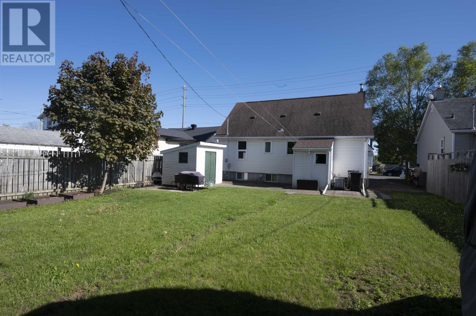 367 Empire Avenue East, Thunder Bay, Ontario  P7E 4S2 - Photo 39 - TB2601518