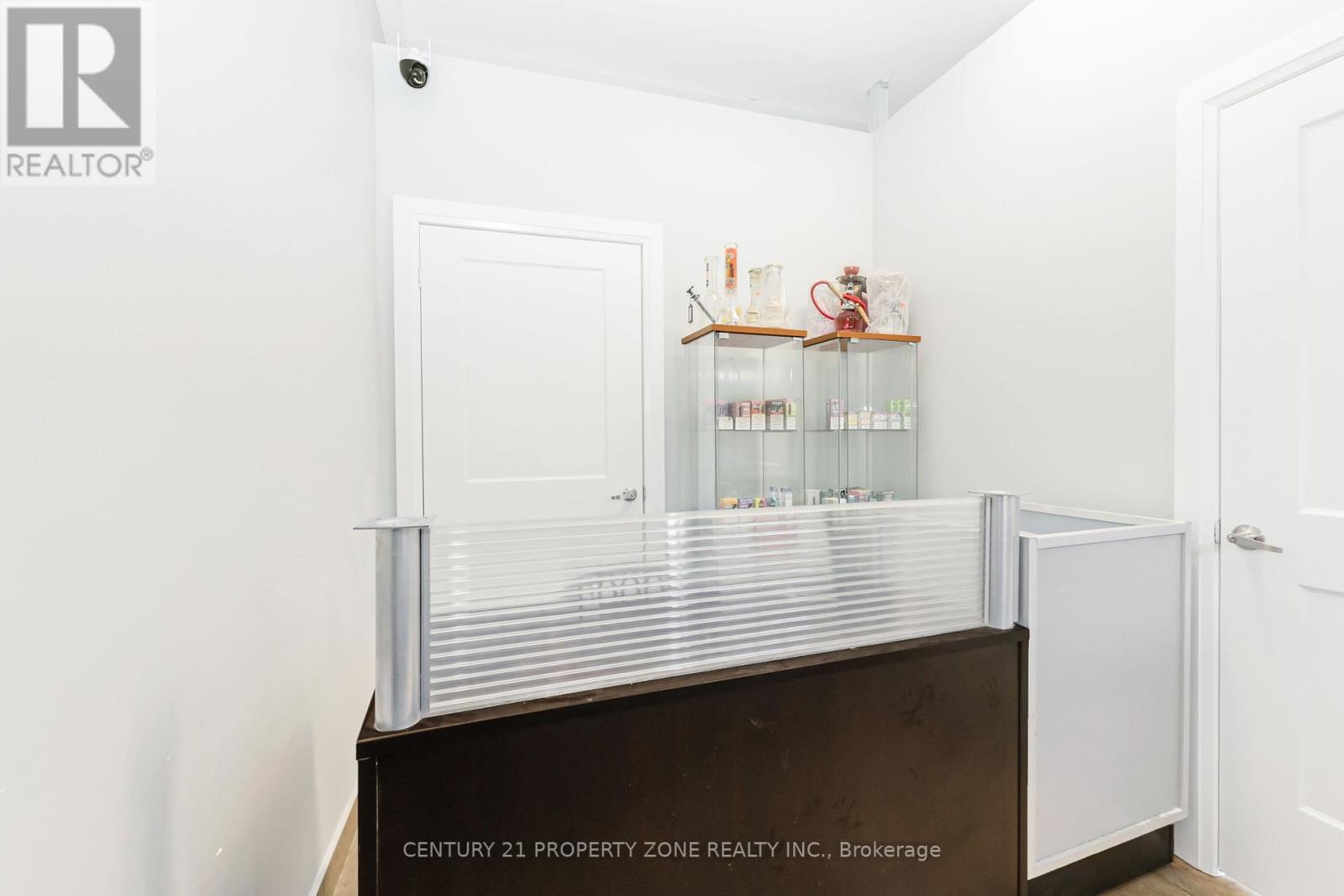 4119 Bathurst Street, Toronto, Ontario  M3H 3P4 - Photo 10 - C13240580