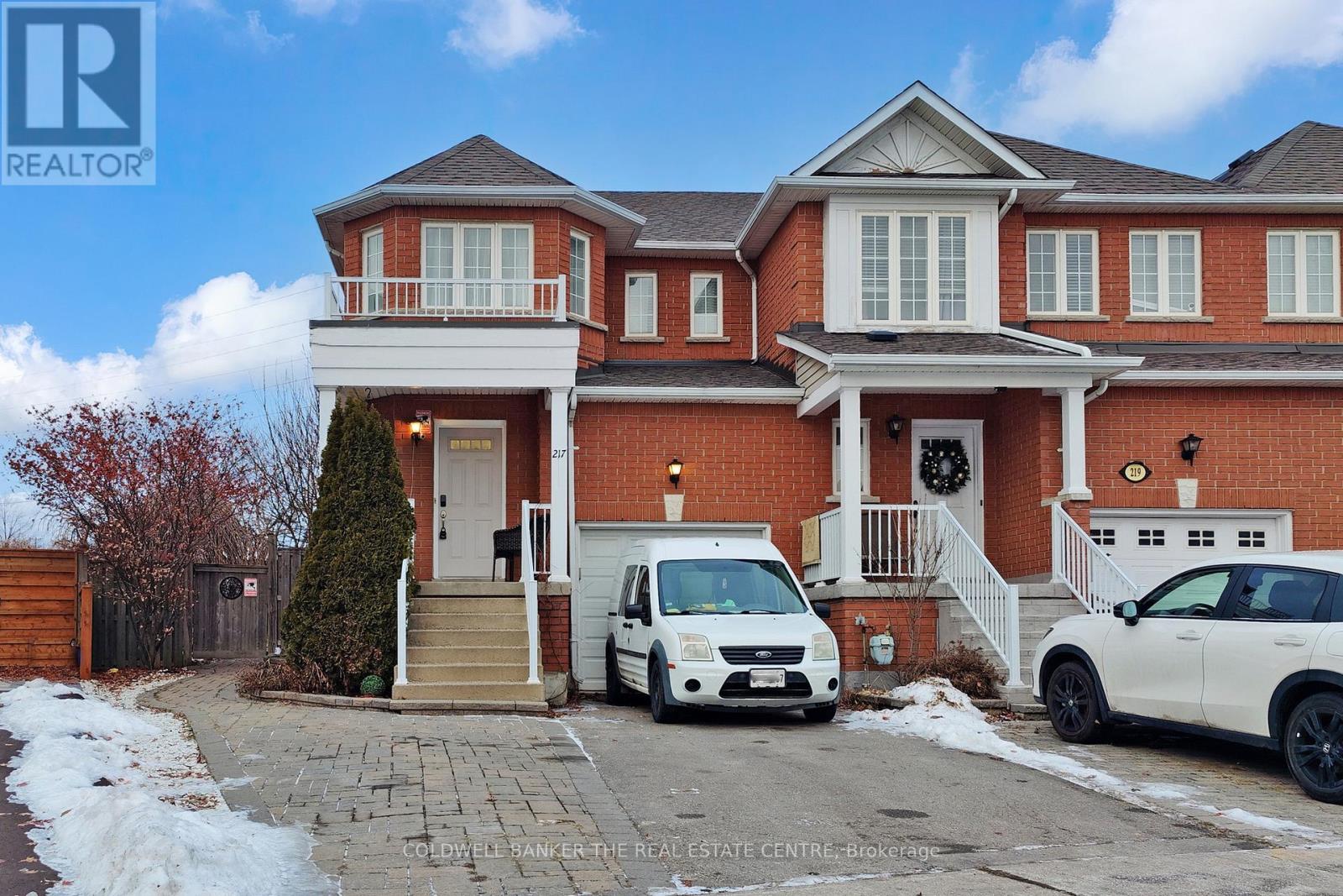 217 Stonebriar Drive N, Vaughan, Ontario  L6A 4A3 - Photo 2 - N12797458