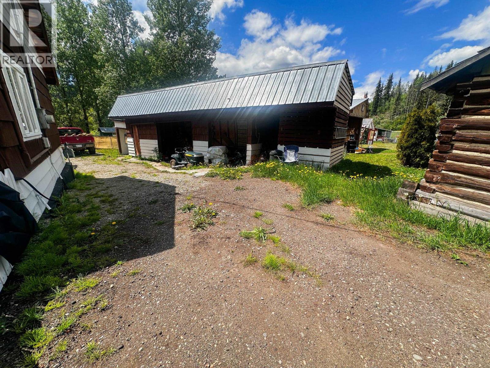 11911 Hawse Loop, Burns Lake, British Columbia  V0J 1E3 - Photo 23 - R3136013