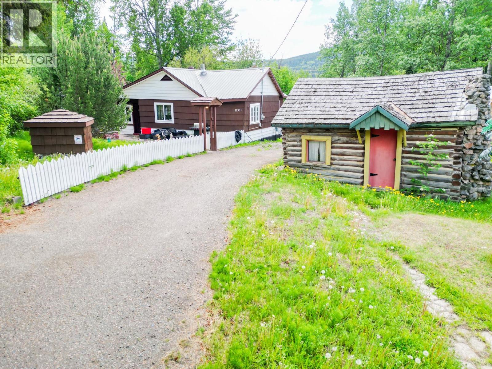 11911 Hawse Loop, Burns Lake, British Columbia  V0J 1E3 - Photo 18 - R3136013
