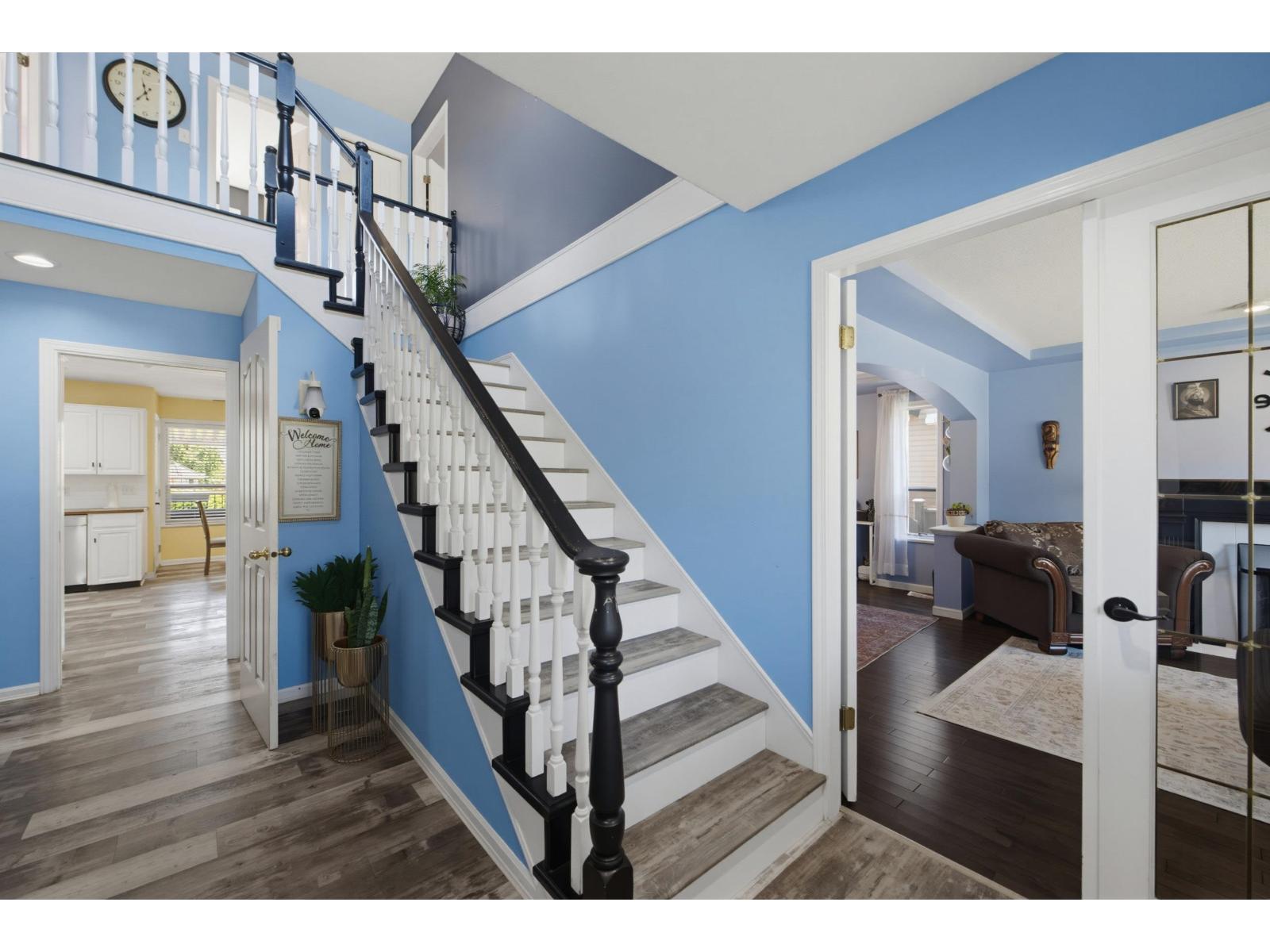 19028 58 Avenue, Surrey, British Columbia  V3S 7M3 - Photo 4 - R3135876