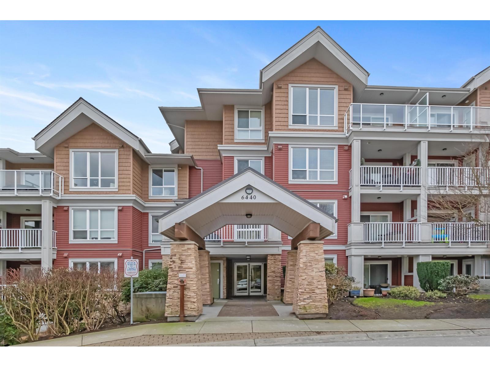 501 6440 194 Street, Surrey, British Columbia  V4N 6J7 - Photo 3 - R3136075