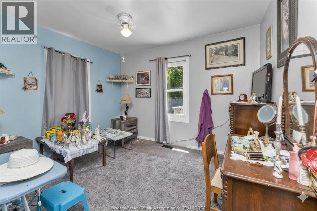 2377 Arthur, Windsor, Ontario  N8W 4V6 - Photo 17 - 26014112