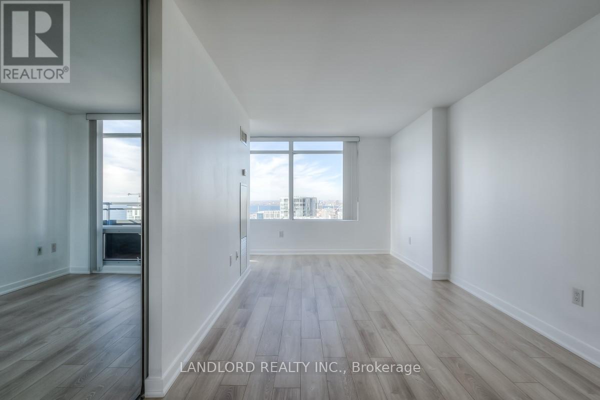 5308 - 25 Telegram Mews, Toronto, Ontario  M5V 3Z1 - Photo 3 - C13447842